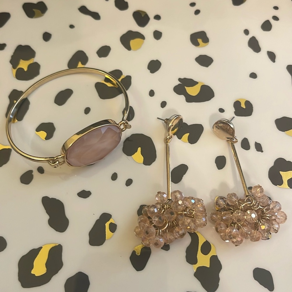 • Pink Stone Set •